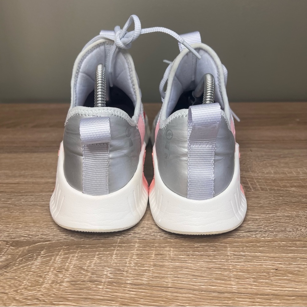 Nike Free Metcon 3 Womens 9 Football Grey Bright Crimson Training Shoes - Picture 5 of 7